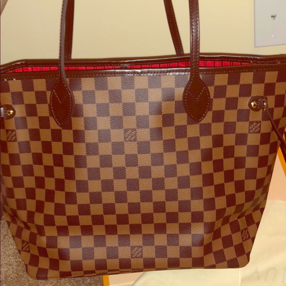 Brand NEW Louis Vuitton Neverful MM